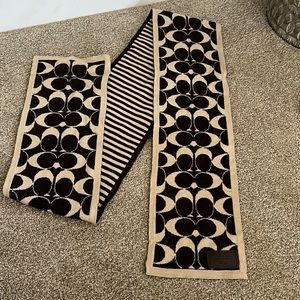 Coach reversible scarf